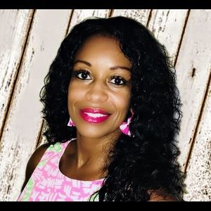 Meet your Posher, Renee